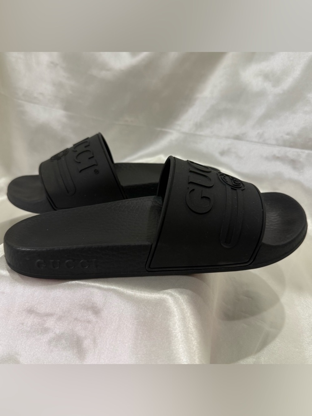 Gucci Logo Rubber Slides Sandals Size 5 Black Lounge Streetwear Edgy Comfy - Picture 6 of 15